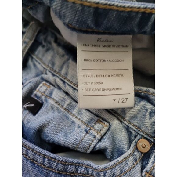 KanCan Hi-Rise Distressed Jeans  - Picture 4 of 5